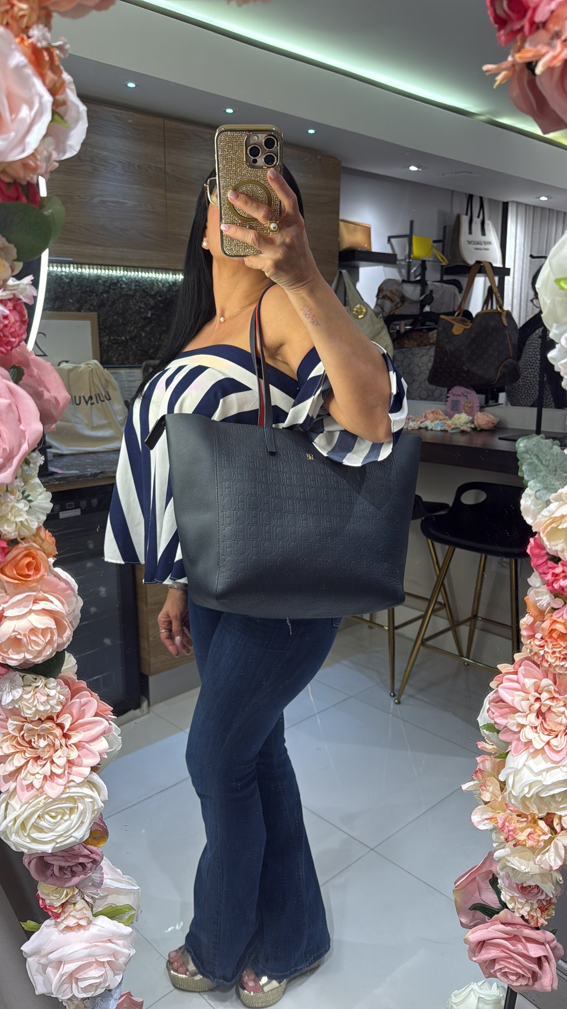 Bolso tote Carolina Herrera con logo grabado – Piel Saffiano azul marino