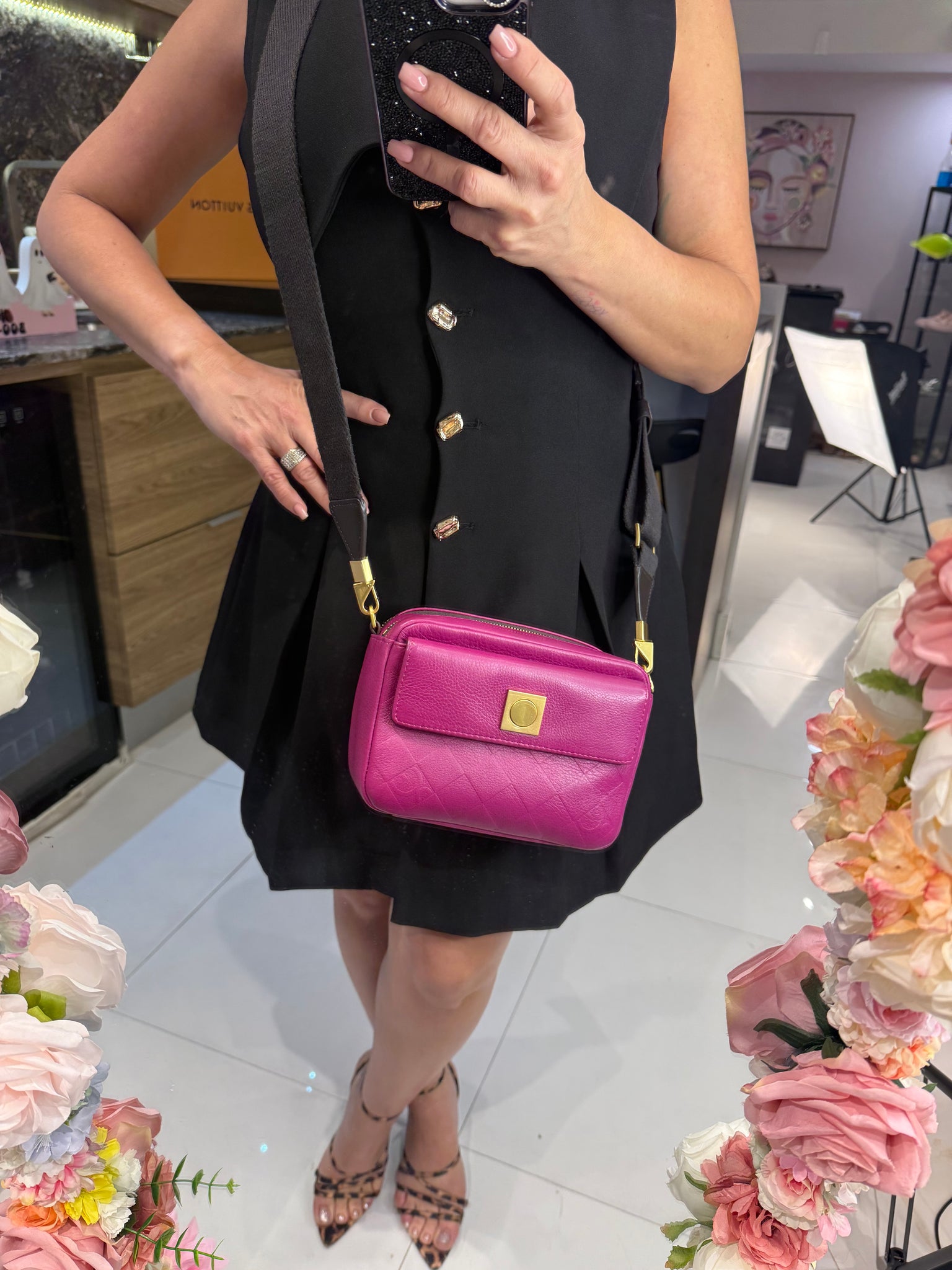 Purificación García “Samburu” Crossbody Magenta